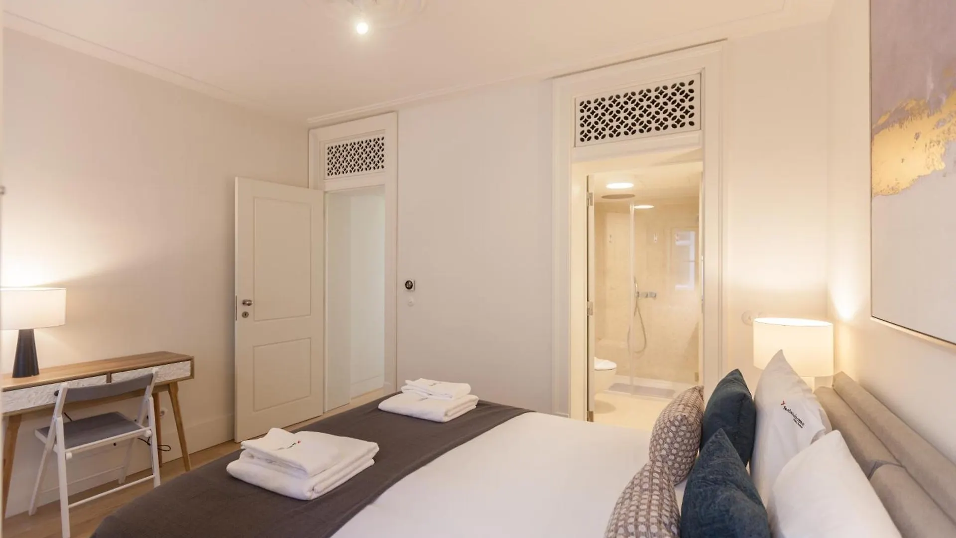 Flh Downtown Central Stylish Apartment Lisboa Portugal
